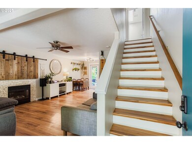 1144 SW Ivory Loop unit 35, Gresham, OR 97080 - photo 4