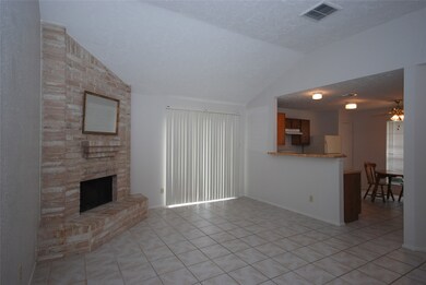 11016 Little Barley Ct, Houston, TX 77086 - photo 6