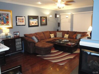 2871 Green Ct, Easton, PA 18040 - photo 4