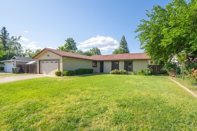 1930 Cirrus St, Redding, CA 96002 - photo 3
