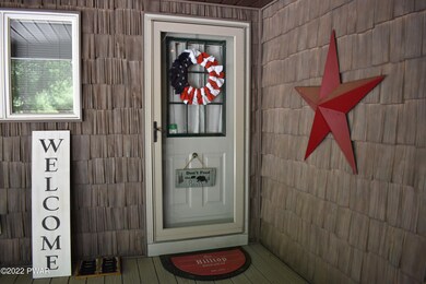 803 Chestnut Ct, Hawley, PA 18428 - photo 3