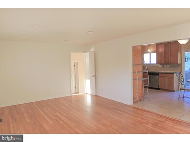 932 Naamans Creek Rd, Garnet Valley, PA 19060 - photo 2