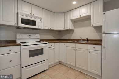 8914 Walden Rd, Silver Spring, MD 20901 - photo 4