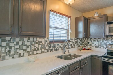 4825 Nieles Edge Dr, Columbus, OH 43232 - photo 6