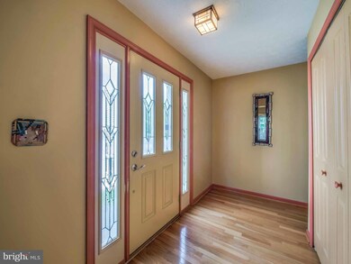 9597 Donnan Castle Ct, Laurel, MD 20723 - photo 4