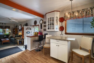 Kitchen 4