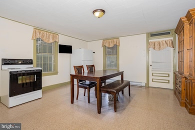 320 E Front St, Lewisberry, PA 17339 - photo 2