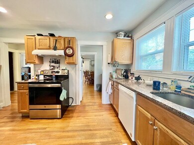 25 Milo St, West Newton, MA 02465 - photo 3