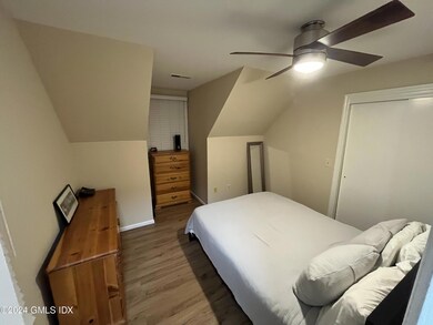 22 Cos Cob Ave unit B, Cos Cob, CT 06807 - photo 6