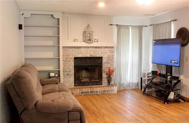 700 Teal Place, Edmond, OK 73003 - photo 4