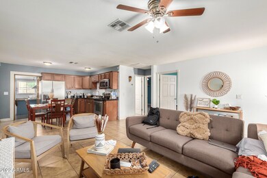 7802 W Mitchell Dr, Phoenix, AZ 85033 - photo 7