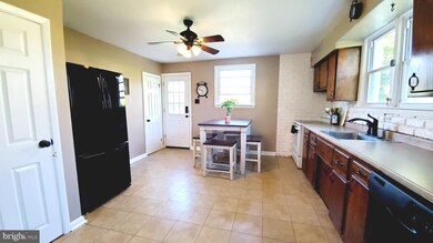 1257 Strathmann Dr, Southampton, PA 18966 - photo 6