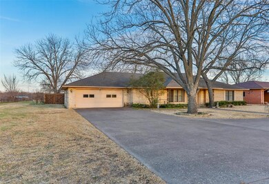 2100 Fm 2071, Gainesville, TX 76240 - photo 3