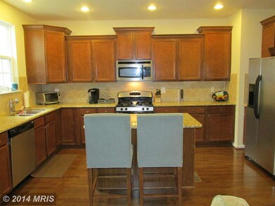 7348 Mockingbird Cir, Glen Burnie, MD 21060 - photo 2