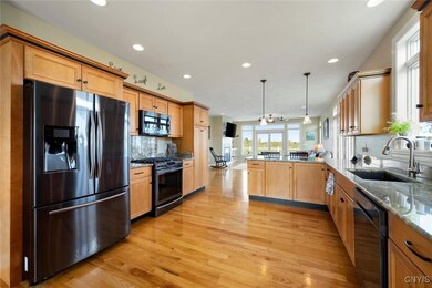 203 Marineview Dr, Chittenango, NY 13037 - photo 6