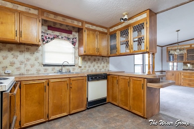 2857 N Baldwin Ave, White Cloud, MI 49349 - photo 5