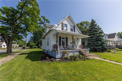 2403 E 33rd St, Lorain, OH 44055 - photo 2