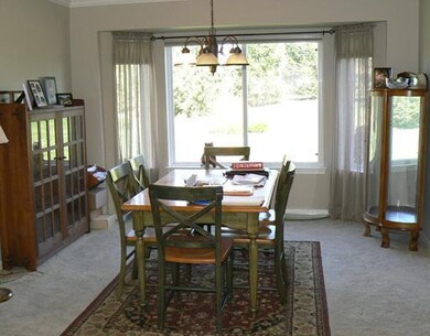 361 Fairways Ln, Chelsea, MI 48118 - photo 3