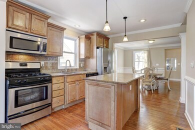 710 Maryland Ave, Essex, MD 21221 - photo 7