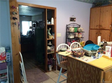 322 Oleta Rd, Hendersonville, NC 28792 - photo 4