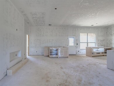 8681 Oak Tree Cir, Guthrie, OK 73044 - photo 5