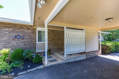 1608 Northcrest Dr, Silver Spring, MD 20904 - photo 5