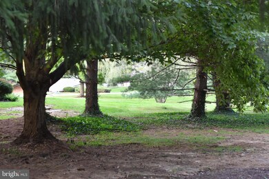 801 Meadow Ct unit 801, Glen Mills, PA 19342 - photo 5