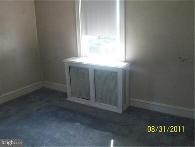 22 Golf Rd, Darby, PA 19023 - photo 5