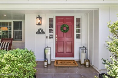 16 Split Timber Place, Riverside, CT 06878 - photo 2