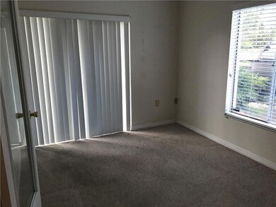 540 E Caroline St, Tavares, FL 32778 - photo 5