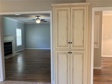 687 Goodacre St, Pineville, LA 71360 - photo 4