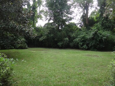 1004 Daniel Dr, Jacksonville, NC 28540 - photo 2