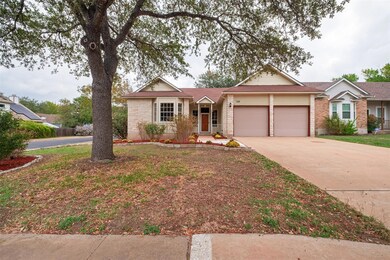 12505 Hunters Chase Dr, Austin, TX 78729 - photo 4