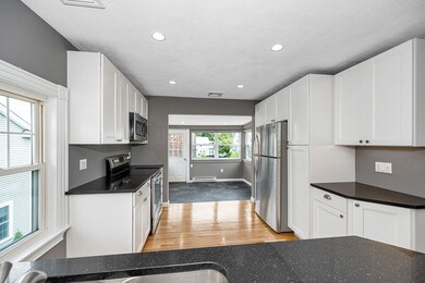 31 Park St unit 2, Wakefield, MA 01880 - photo 4