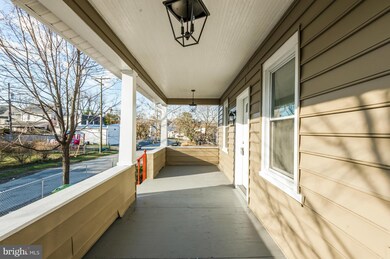 5602 Hamlet Ave, Baltimore, MD 21214 - photo 3