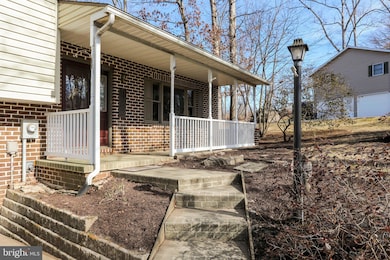 164 Theodore Dr, Chambersburg, PA 17202 - photo 3