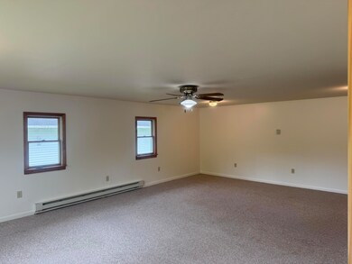 S-539 Living Room