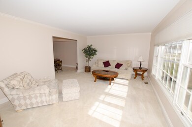 1617 Valley Ridge Ct, Naperville, IL 60565 - photo 7