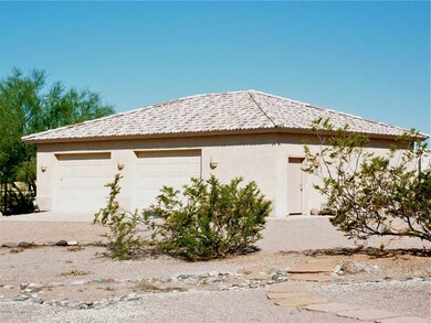 Huge detached garage