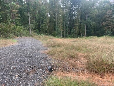 12122 Mcintosh Rd, Huntersville, NC 28078 - photo 2