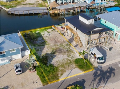 914 3rd St, Fort Myers Beach, FL 33931 - photo 2