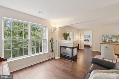 18801 Sparkling Water Dr unit 202, Germantown, MD 20874 - photo 7