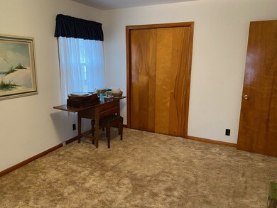 705 Lowry St, Manchester, TN 37355 - photo 7