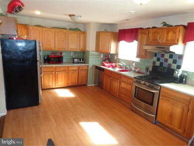 726 Bentley Rd, Lindenwold, NJ 08021 - photo 2