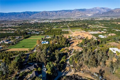 218 Valencia Dr, Redlands, CA 92374 - photo 7