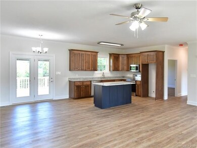 125 Stallion Ln, Statesville, NC 28625 - photo 5