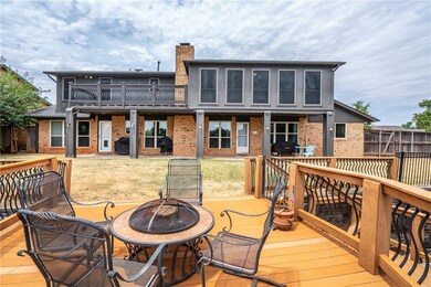 Enjoy entertaining on your private lake front deck
