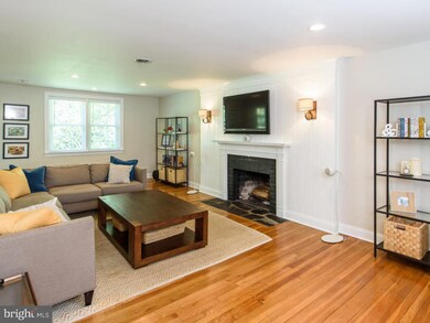 1539 Sugartown Rd, Paoli, PA 19301 - photo 3