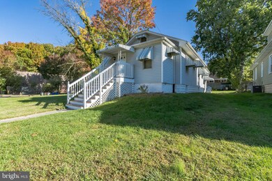 890 Crescent Ave, Runnemede, NJ 08078 - photo 5