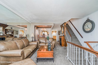 197 Crossfield Ave, Staten Island, NY 10312 - photo 3